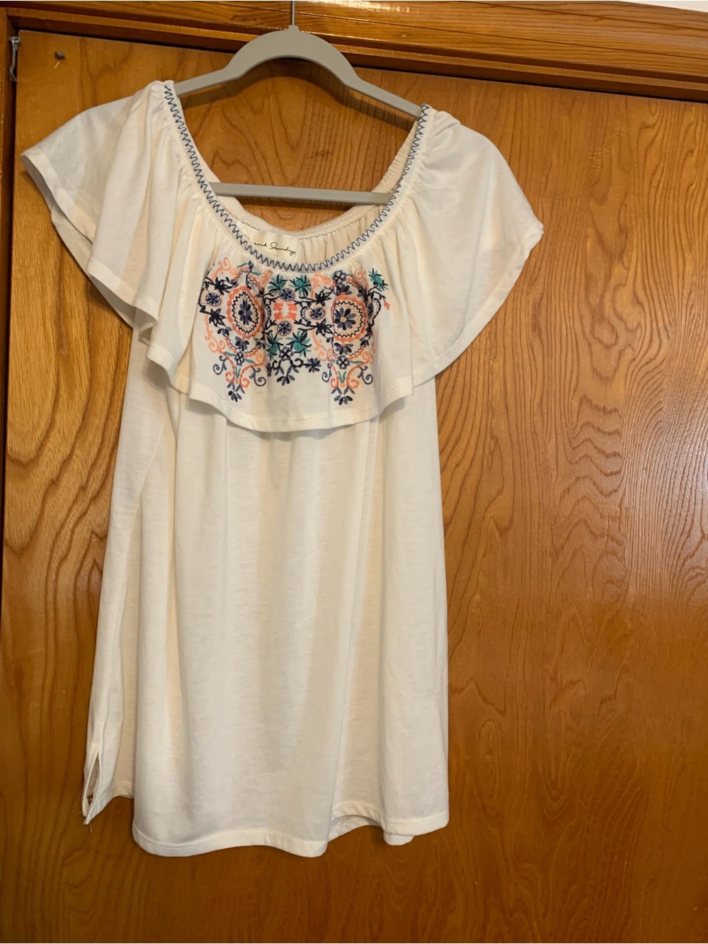 Off-Shoulder Cream Embroidered Women's Top xl French Laundry